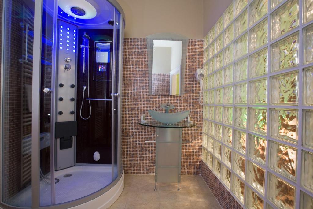 Hotel Bow Garden 3*